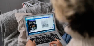 Come aggiungere il proprio font a Canva in pochi semplici passi