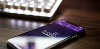 Come cambiare il colore del tuo nome utente su Twitch spiegato