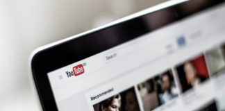 Come impedire a YouTube di chiederti di continuare a guardare