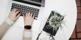 Come attivare la modalità scura in Google Docs