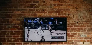 Quali sono i buoni TV da 70 pollici che si possono acquistare?